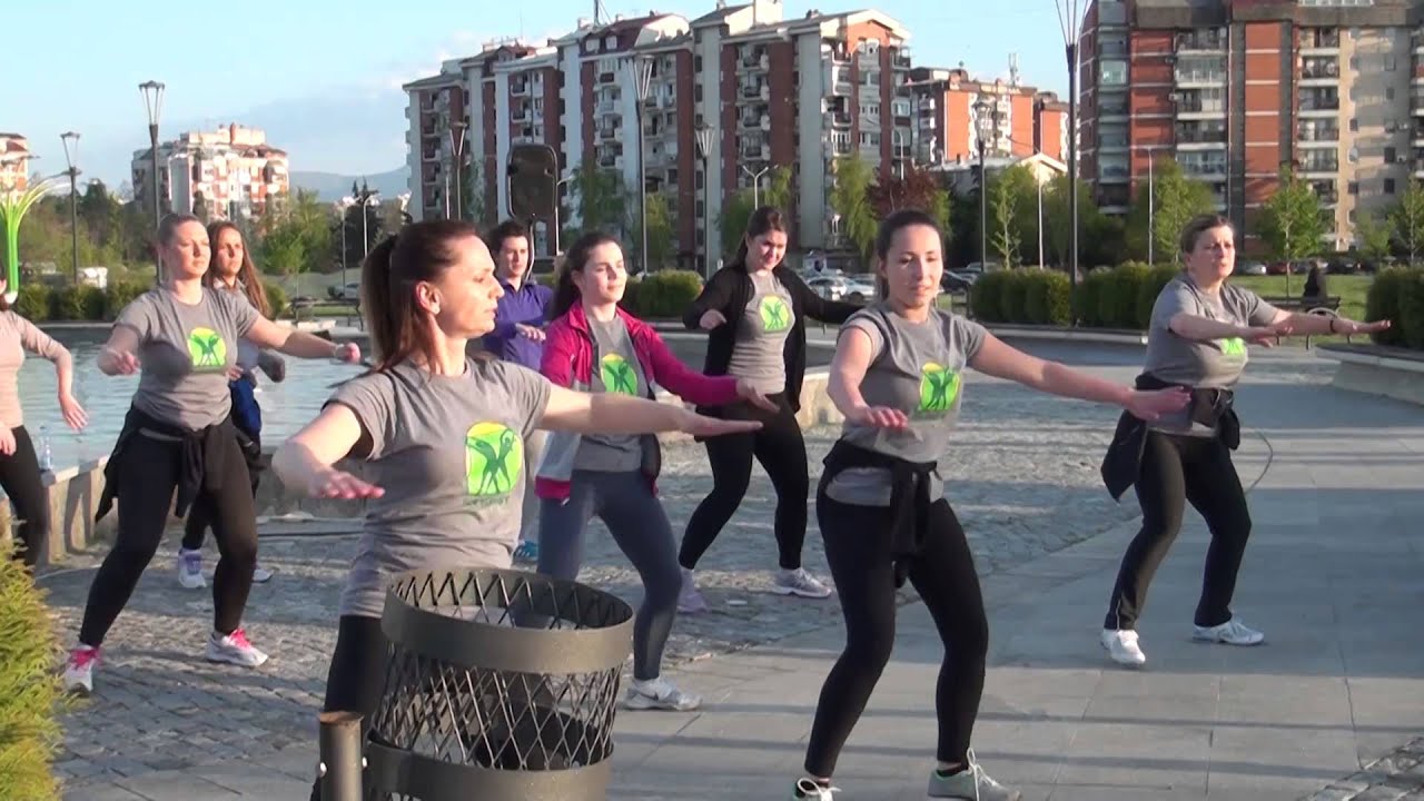 RAPORT: Synergy - Zumba cas na otvoreno   (www.zase.mk)