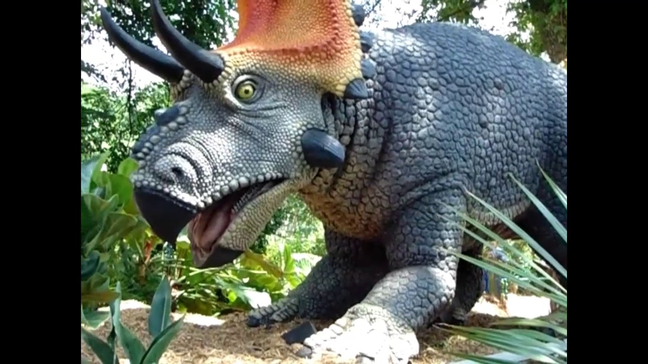 Denver Zoo Dinos 2017