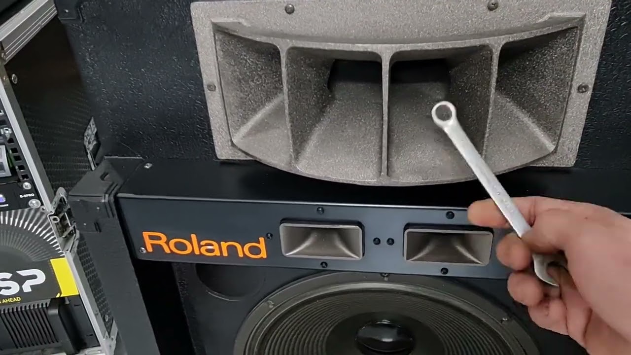 Roland c-1238b japan khủng bát40cm từ 20 kèn gang lớn uy lực như sấm Nghe nhạc & karaoke tuyệt đỉnh