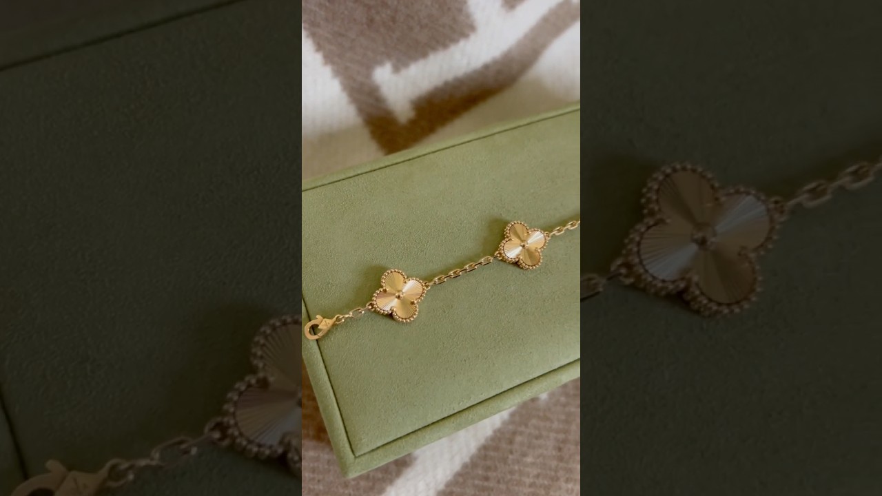 MY NEW VAN CLEEF & ARPELS 5 MOTIFS GUILLOCH&Eacute; 18K VINTAGE ALHAMBRA BRACELET