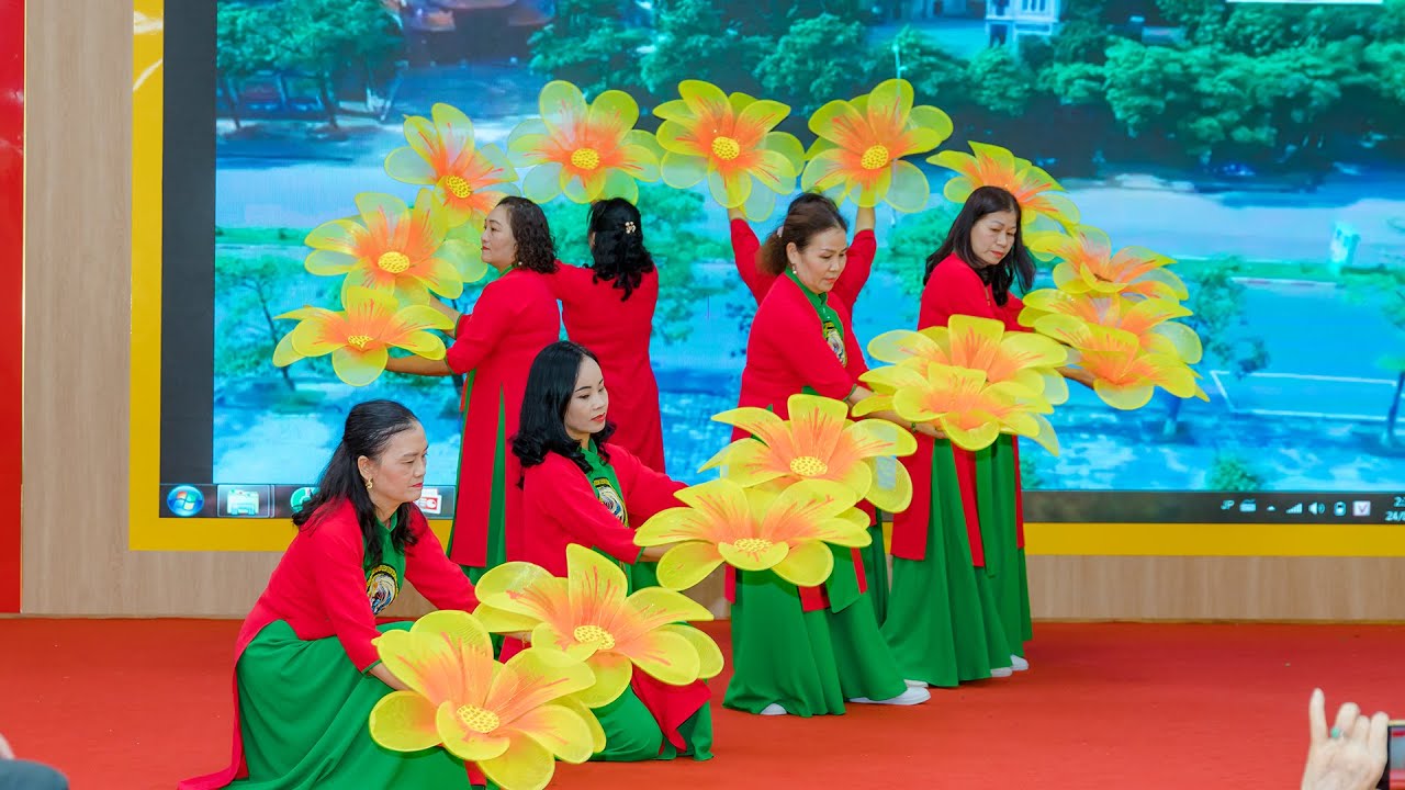 múa hoa tuyệt đẹp / Câu ca Em hát Phú Thọ quê mình
