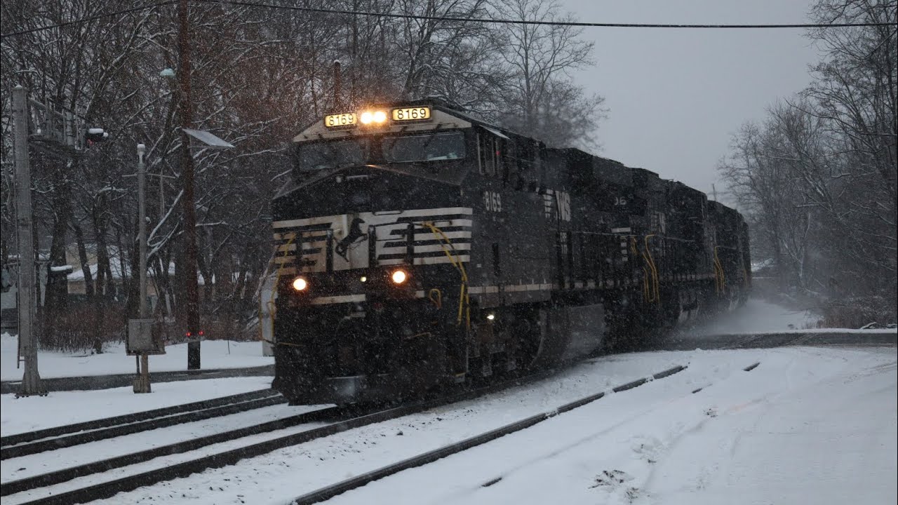 Snowy railfanning on the NEC, Lehigh Line, and the Harrisburg Line