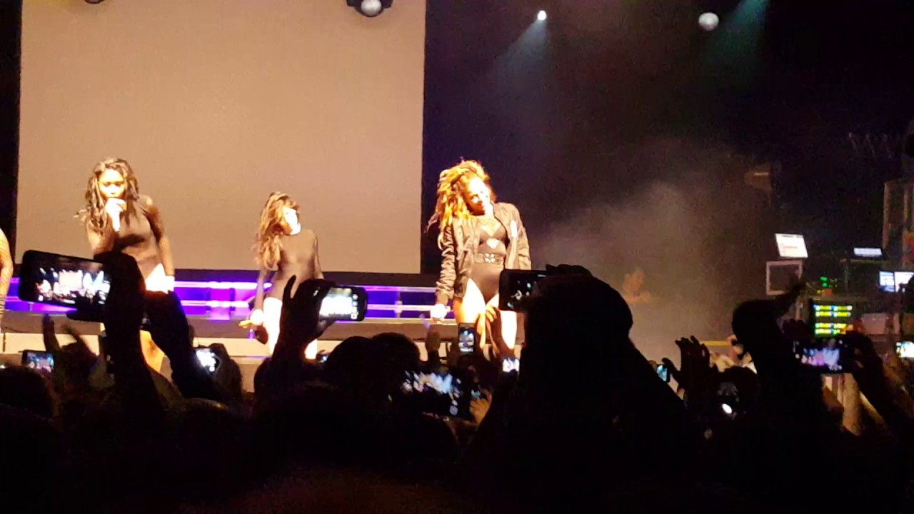 Fifth Harmony live Worth It (tour, Germany)
