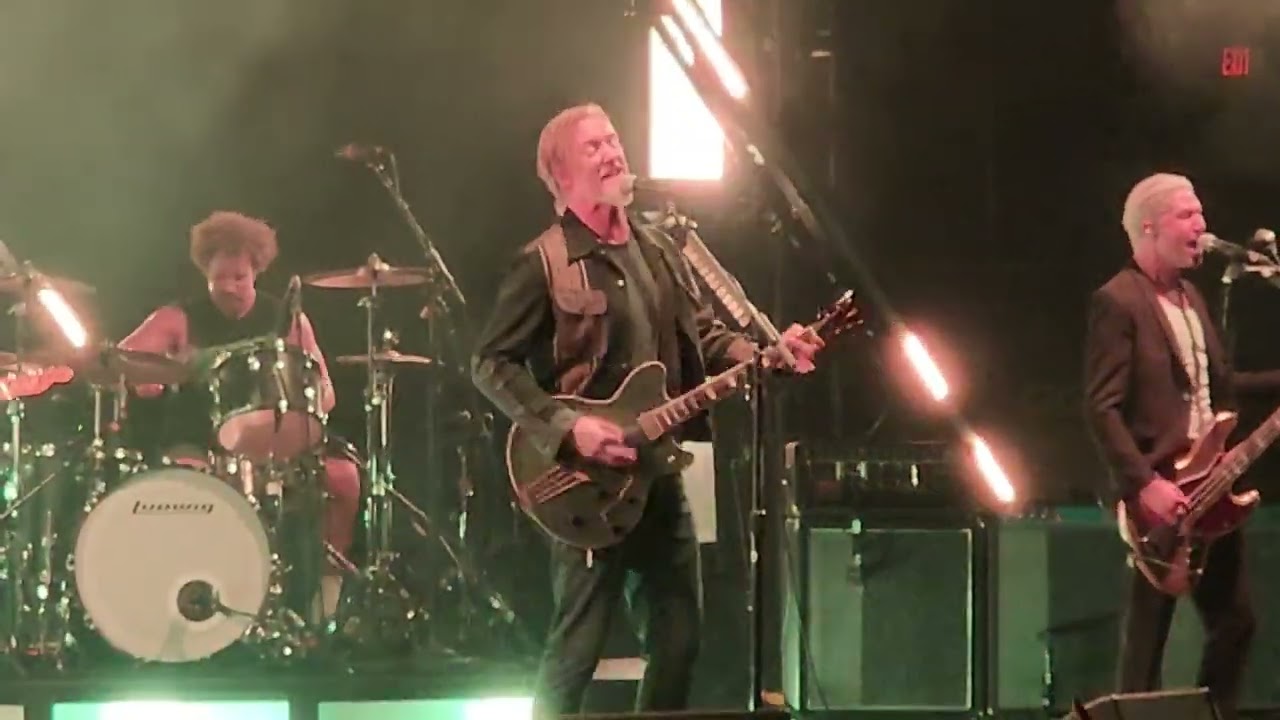 Queens Of The Stone Age - Smooth Sailing - Portland,  ME 8/12/23