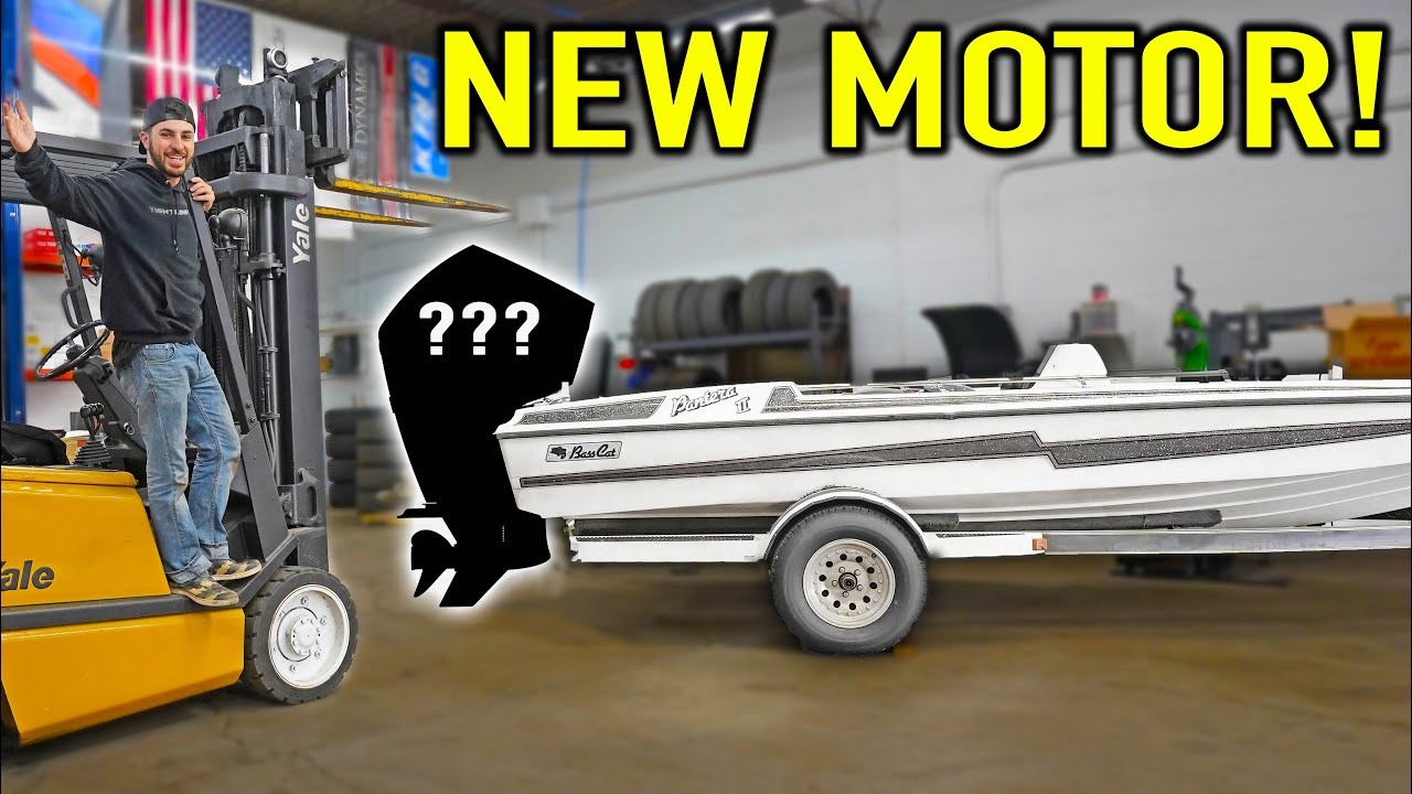 I BOUGHT A NEW MOTOR FOR MY OLD RESTORED BOAT!