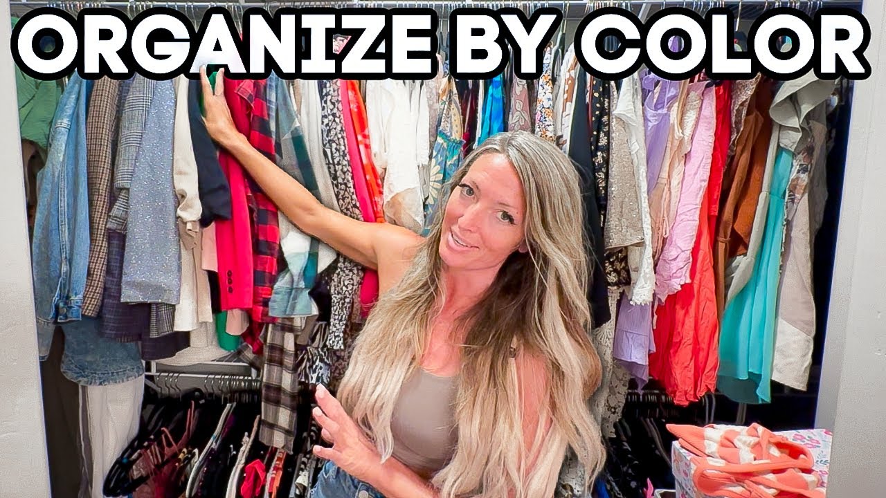 HOW TO COLOR CODE YOUR CLOSET ❤️🧡💛💚💙💜 Clean With Me