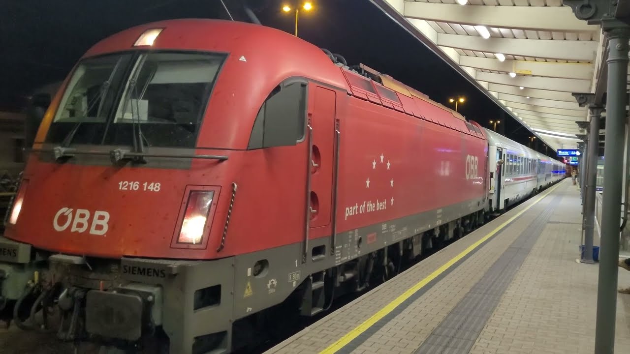 Abfahrt des EuroNight 414/40414 am 25.07.2022 in Villach Hbf