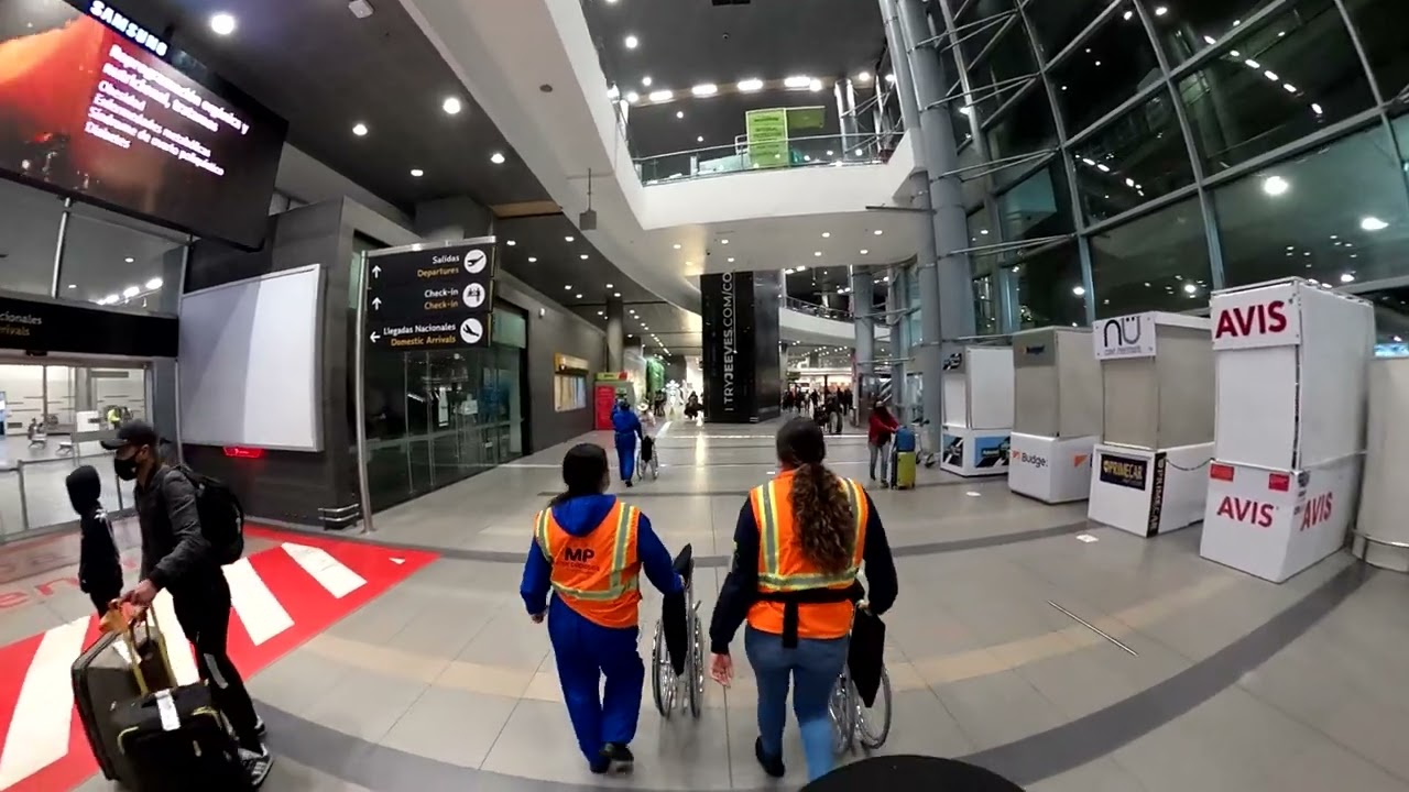 Bogotá, Colombia 🇨🇴 Aeropuerto Internacional El Dorado - Virtual tour 360 4K-HDR