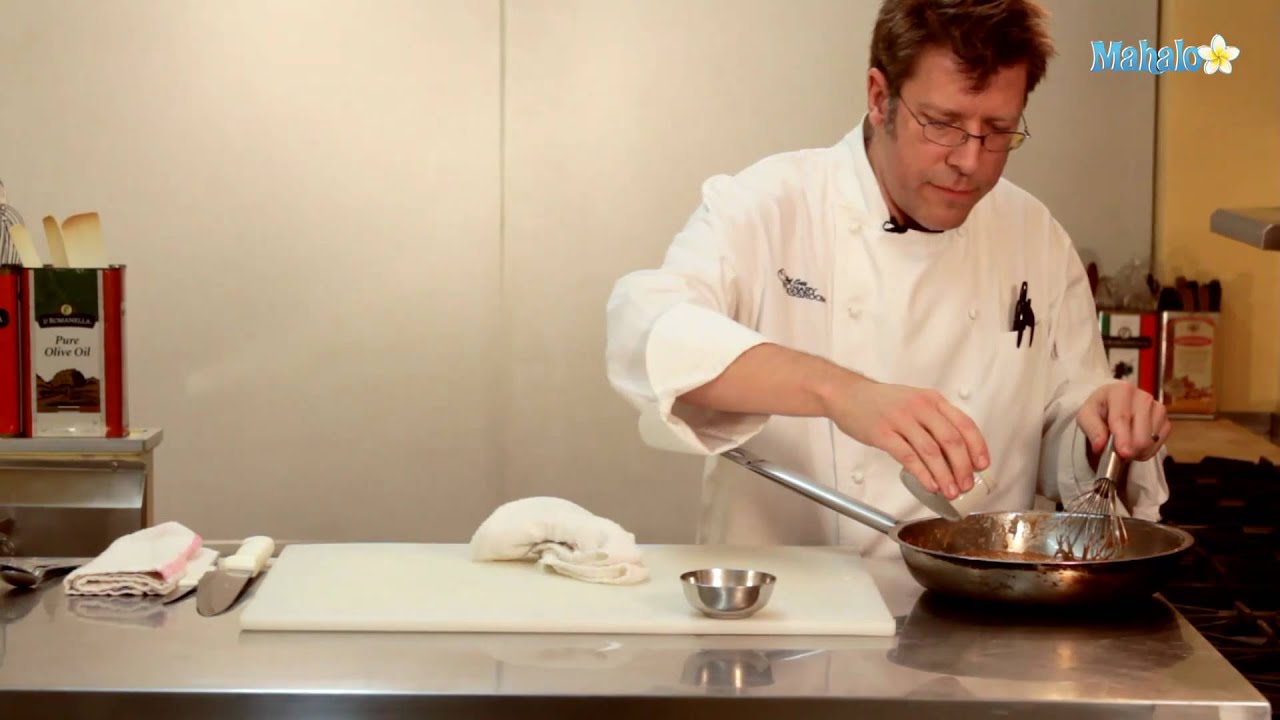 How to Make Caramel Pecan Sauce