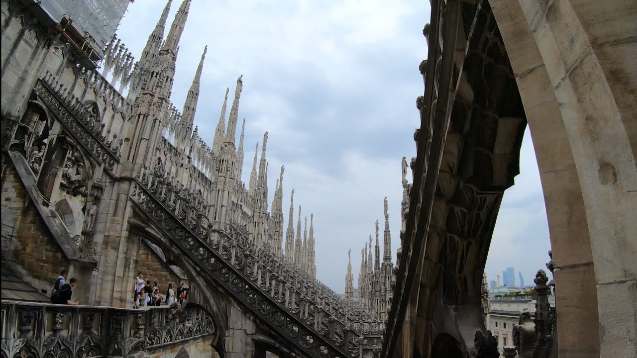 Duomo di Milano Rooftop Terrace 2022 - Milano Duomo on the Top