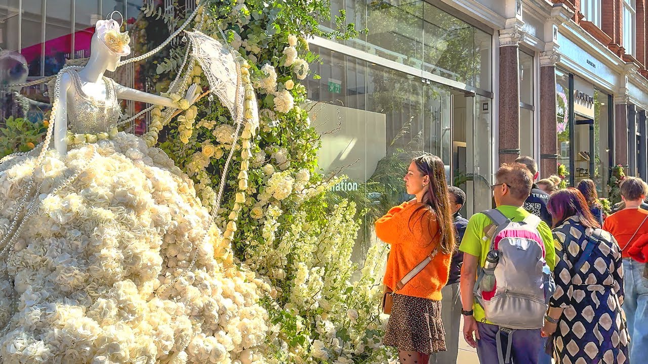 LONDON: CHELSEA IN BLOOM 2025 👠 ‘Flowers in Fashion’ Floral Displays, King’s Rd & Sloane Sq 🌸 4K HDR