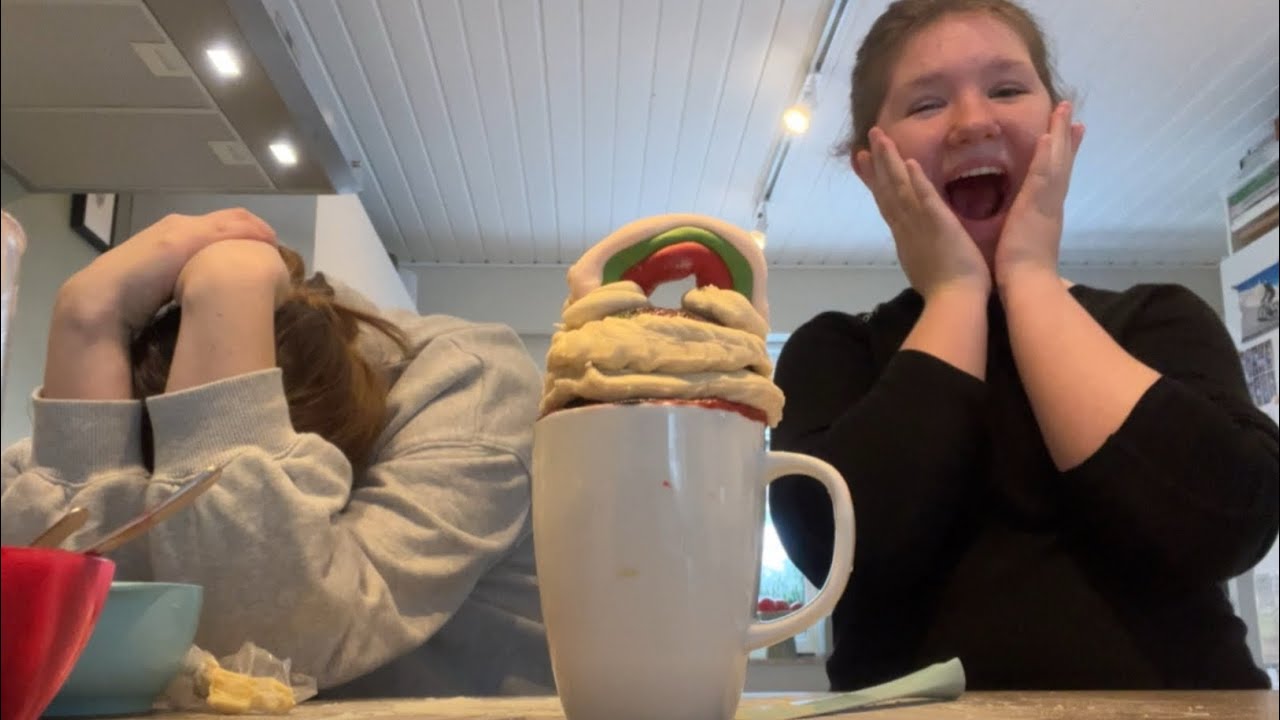 WE MADE A CAKE🌈 but one is blind and the other is mute…
