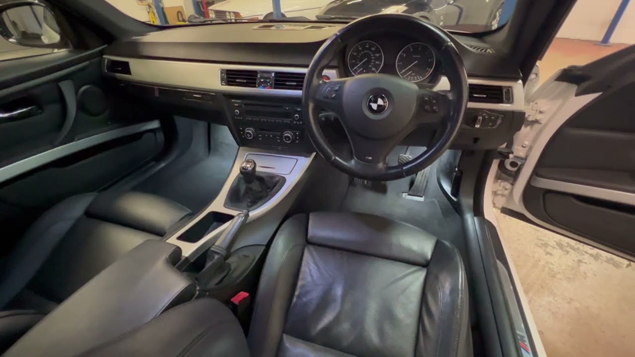 BMW 320I Coupe E92 LCI Facelift Walkaround Video | NA11XGD