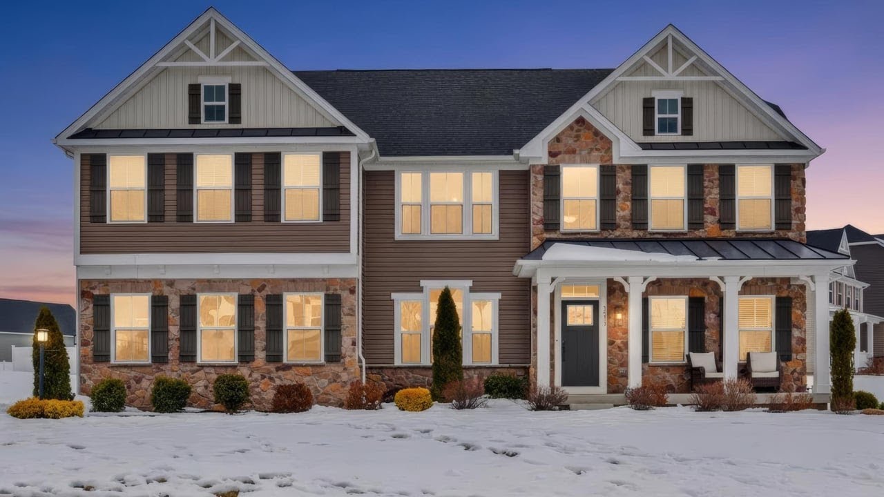 3973 Secretariat St, Lower Paxton Township, PA