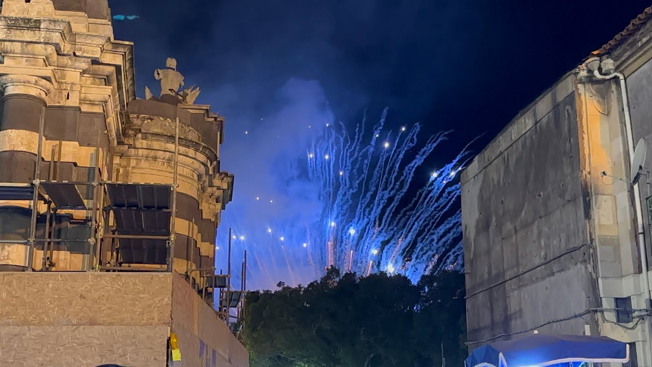 Catania 5 febbraio 2024 Sosta a Piazza Palestro Fercolo Sant'Agata e Spettacolo VACCALLUZZO EVENTS