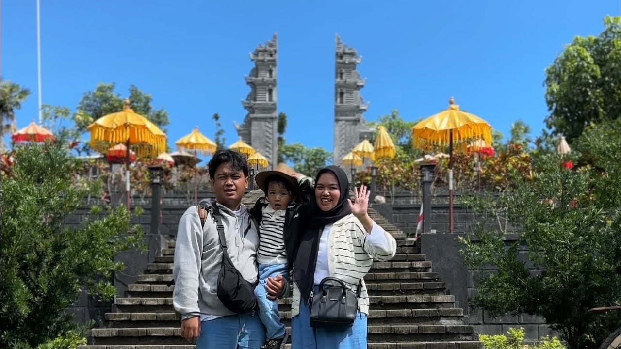 Jalan jalan ke lembah Pandawa sama Arsene mama papa kakak & ibuk