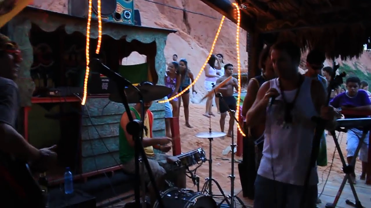 Freedom Bar - Canoa Quebrada a puro reggae