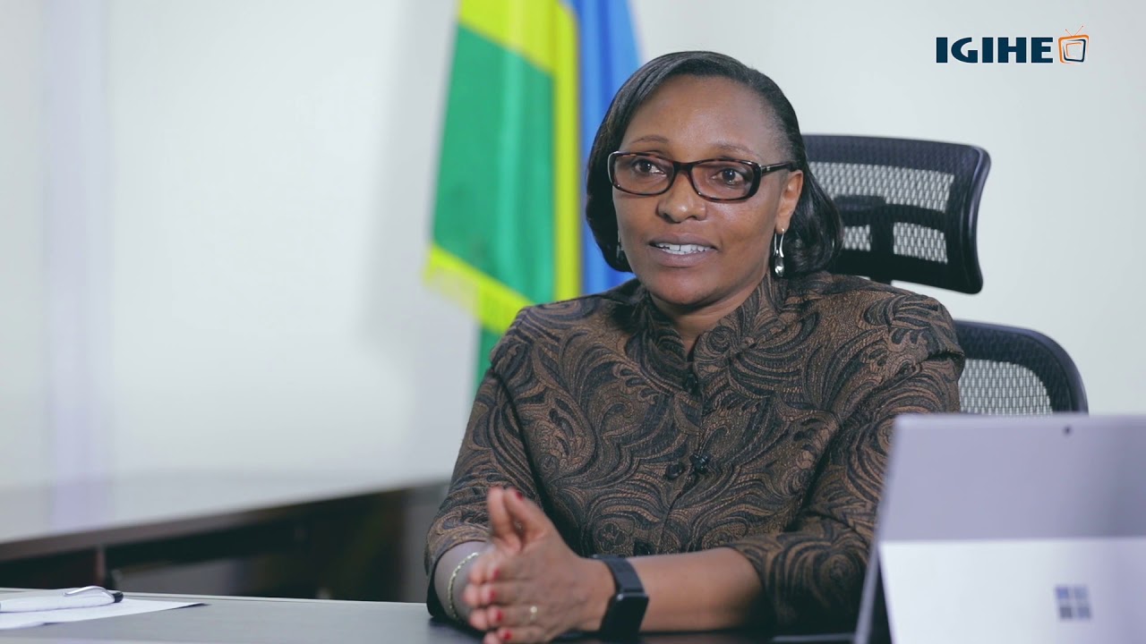 Ibibazo mu Barimu||Kwigisha mu Kinyarwanda|| Kaminuza…Minisitiri w’Uburezi yavuze ibikomeye