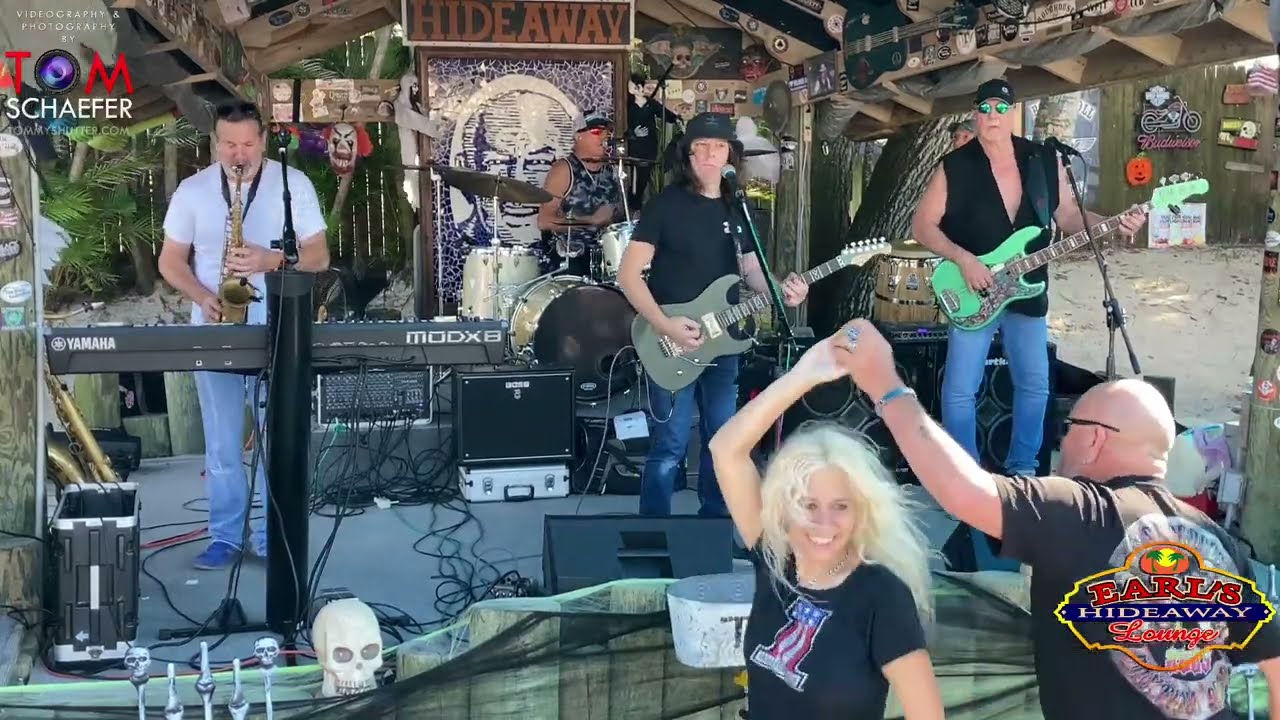 DAVE SCOTT VINYL SIGNS (Set 2) - 10-28-2023 - Earl's Hideaway Sebastian FL