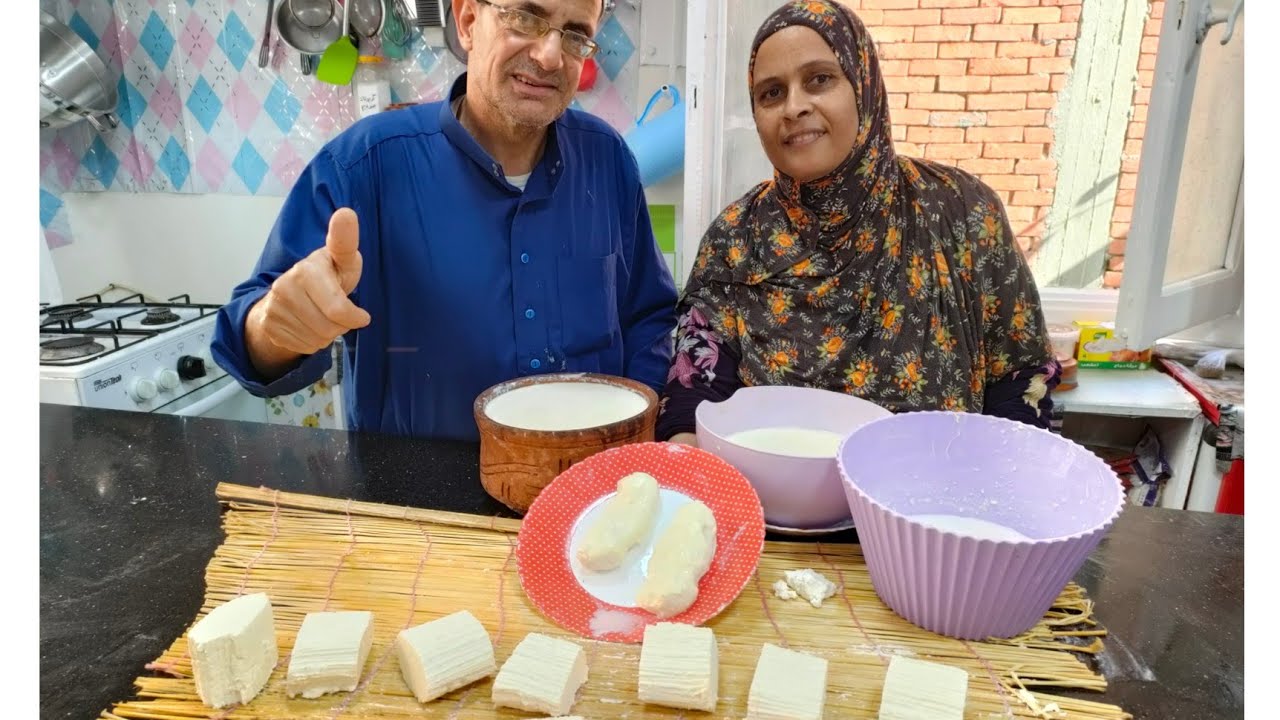 من 7 كيلو لبن حليب 🥛 عملت جبنة من غير منفحة🧀 و عملت زبدة الفلاحي🧈 و مليت البيت بالخير🥰