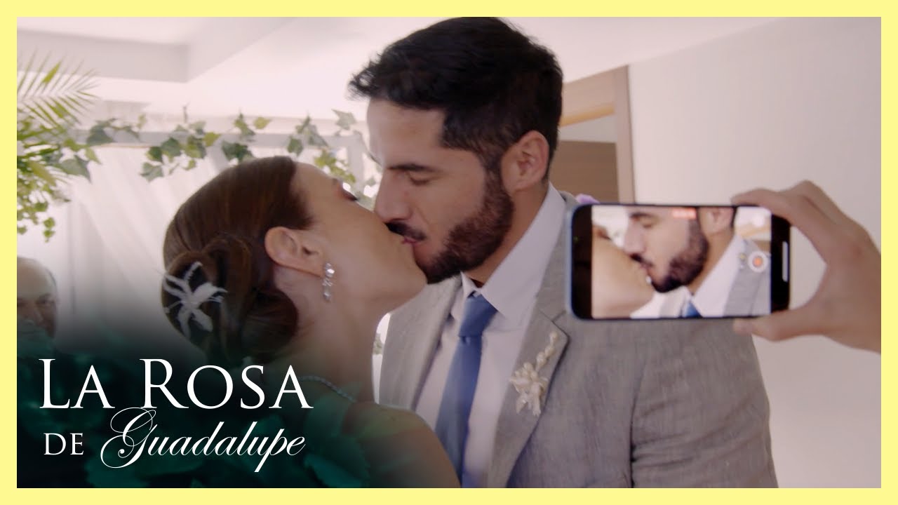 Raquel se casa con un hombre de la edad de su hija | La Rosa de Guadalupe 1/4 | La hijastra