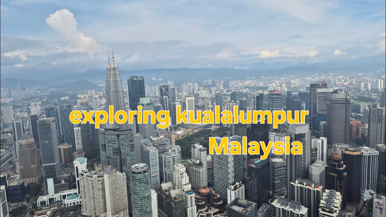First day in Malaysia 🇲🇾 peaceful street walking 🚶‍♀️ in kualalumpur 