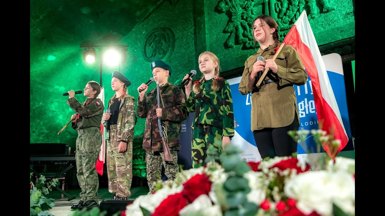 &bdquo;Pałacyk Michla&rdquo;  CH&Oacute;R DZIECIĘCY CKiP