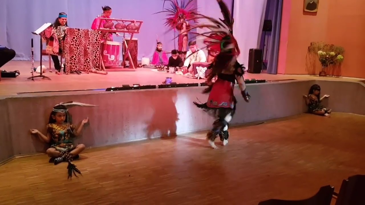 DANZAS DEL SEXTO SOL-DANZA DE TONANTZIN TLALLI-A. PANTALEÓN- COSMODANZA SALA RUDOLFSTEINER BERLÍN. 