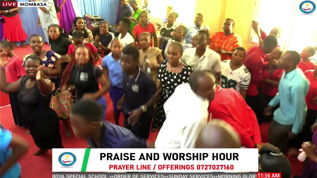PRAISE AND WORSHIP HOUR.