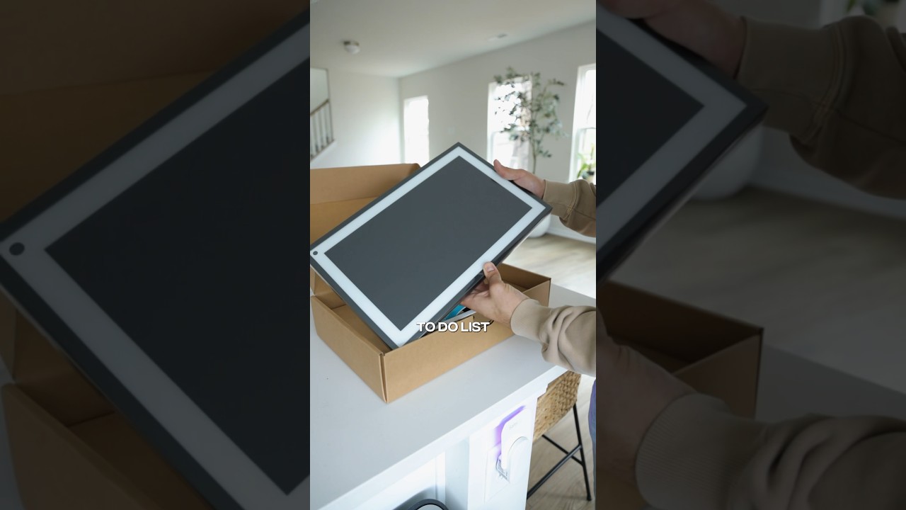 IS THE ECHO SHOW 15 WORTH $300?! 🔥🫨 #techreview #smarthome #smarthomegadgets #tech #jayhym