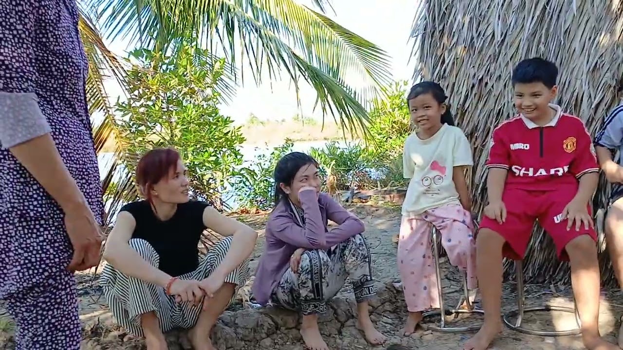 Mấy anh em chuẩn bị mồi 