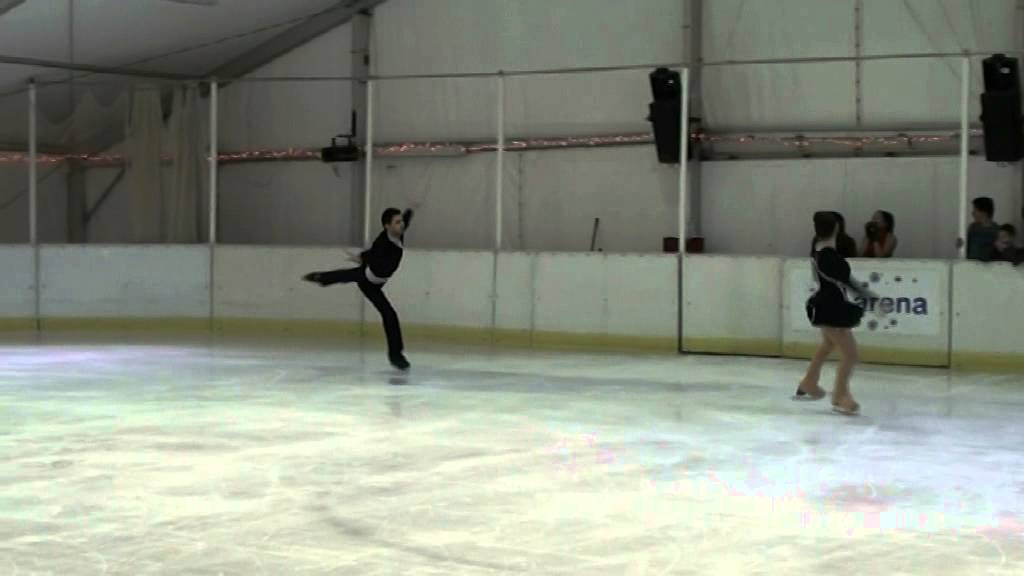ΧΡΙΣΤΟΥΓΕΝΝΙΑΤΙΚΗ ΕΚΔΗΛΩΣΗ ΣΤΟΝ ΠΑΓΟ 2014 ICE ARENA - ΜΕΡΟΣ 2ο