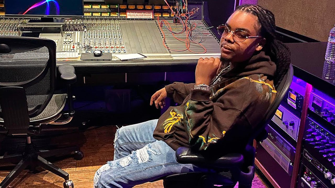 Chopsquad DJ jumps on IG live 2024 and cooks up new beats