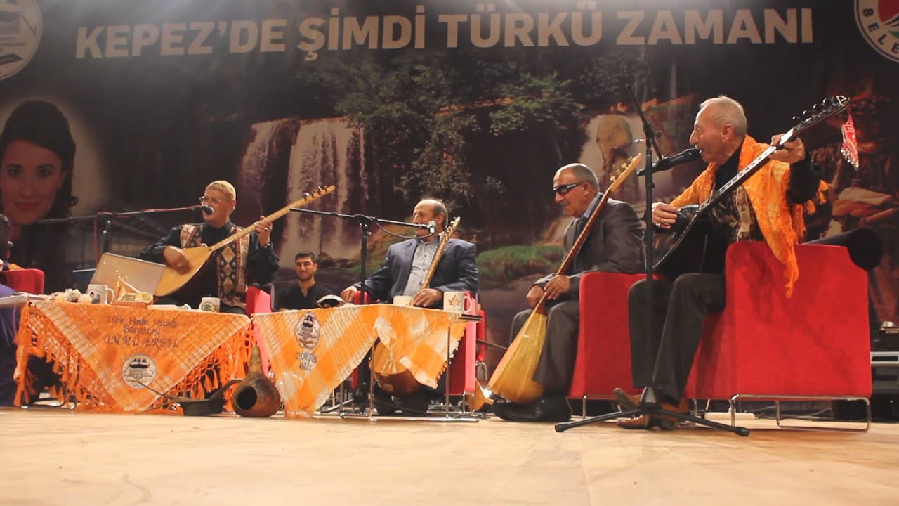 Ozan Nihat ve Aşık Kazanoğlu Efsane Kapışması