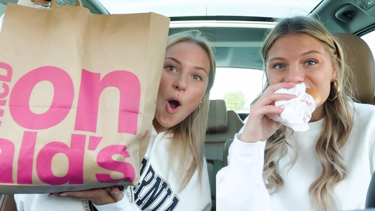 McDonalds car mukbang met Rosa 🍔🍟 Fleur Nijbacker