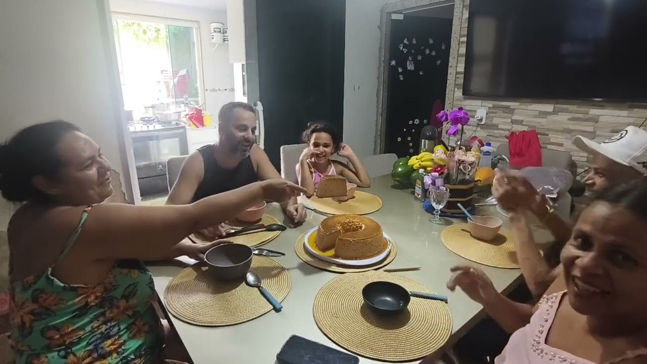 Depois do almoço vem a nossa sobremesa +eu não acredito que deu certo tanto tempo tentando 😋😋😋😋