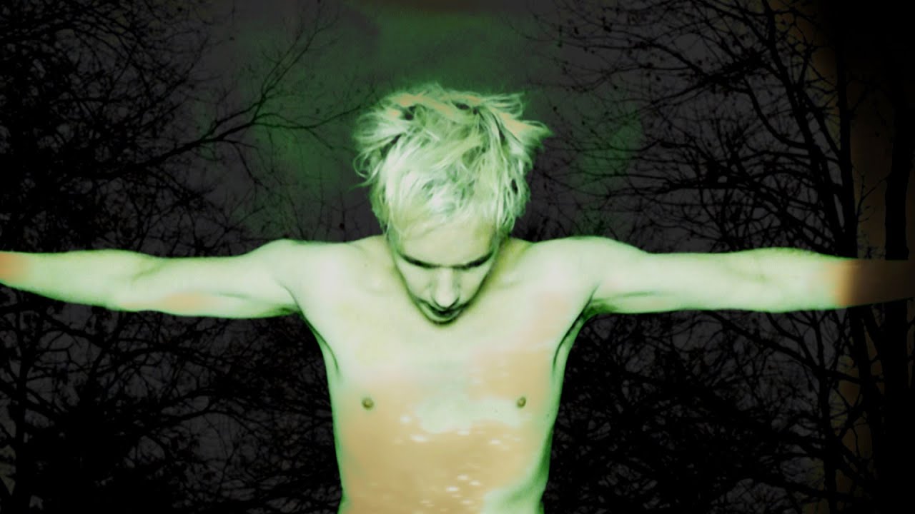 Ashton Nyte - A Halo In The Dirt (official video)