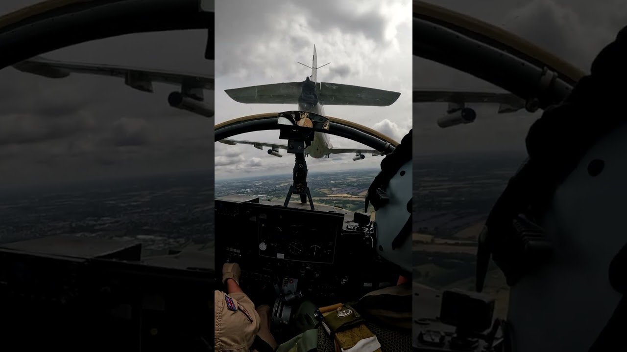Strikemaster fighter jet formation flight | Pilots view