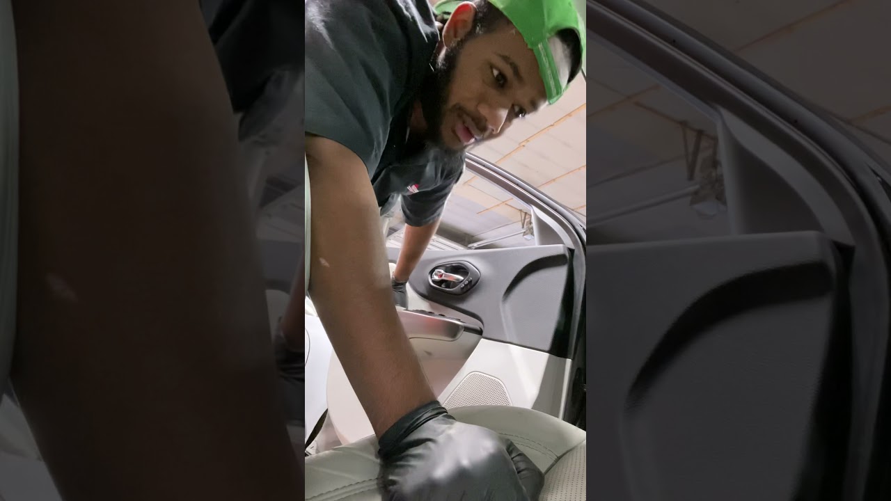 How to remove driver door panel on 2019 jeep Cherokee
