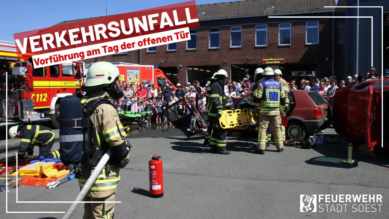 Verkehrsunfall - Vorführung am Tag der offenen Tür - Feuerwehr Soest