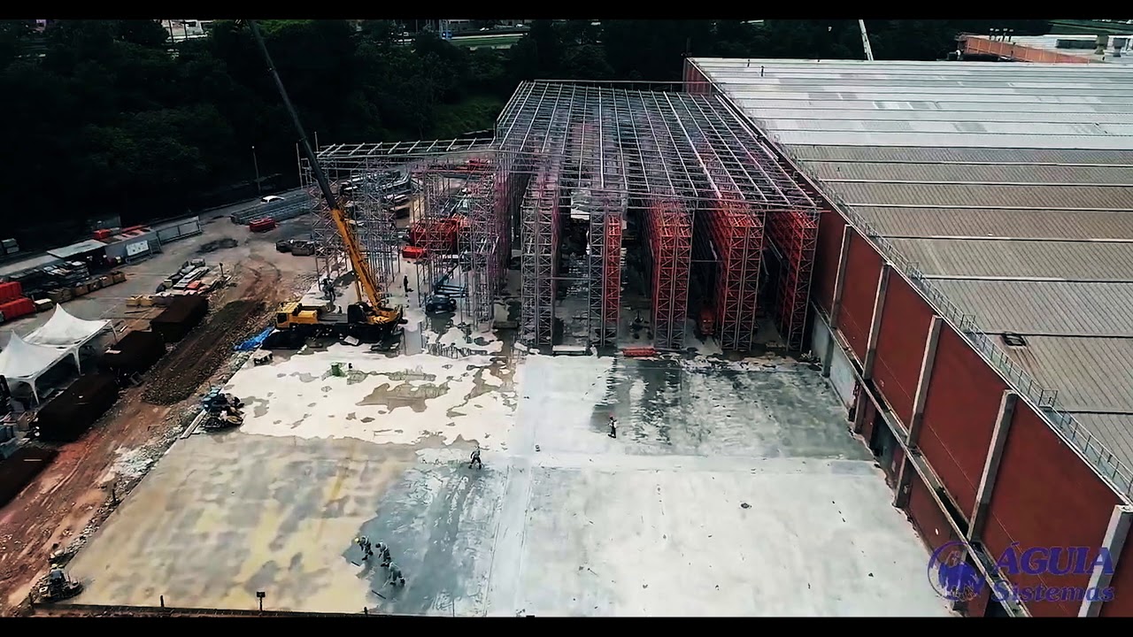 Obra Mercedes Benz/ &Aacute;guia Sistemas