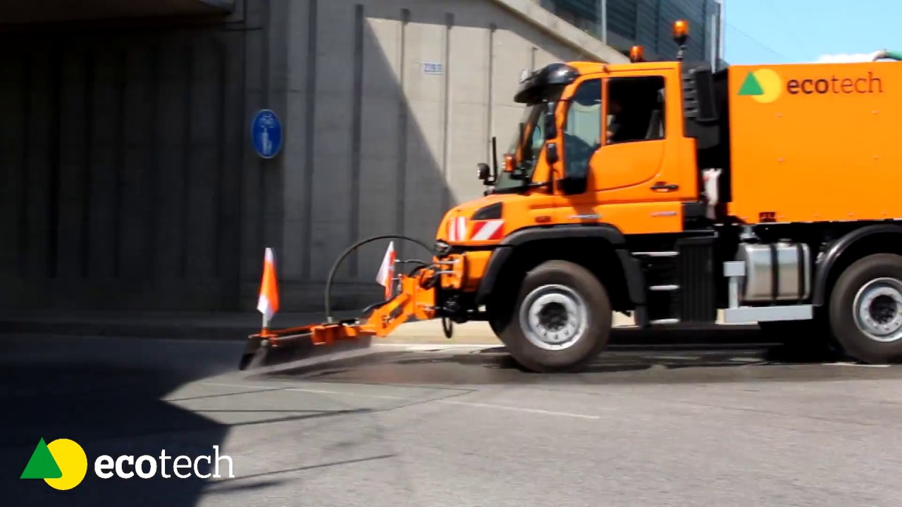 Ecotech Multiwash - Waschbalken SWA-BMD-240 am Unimog U323