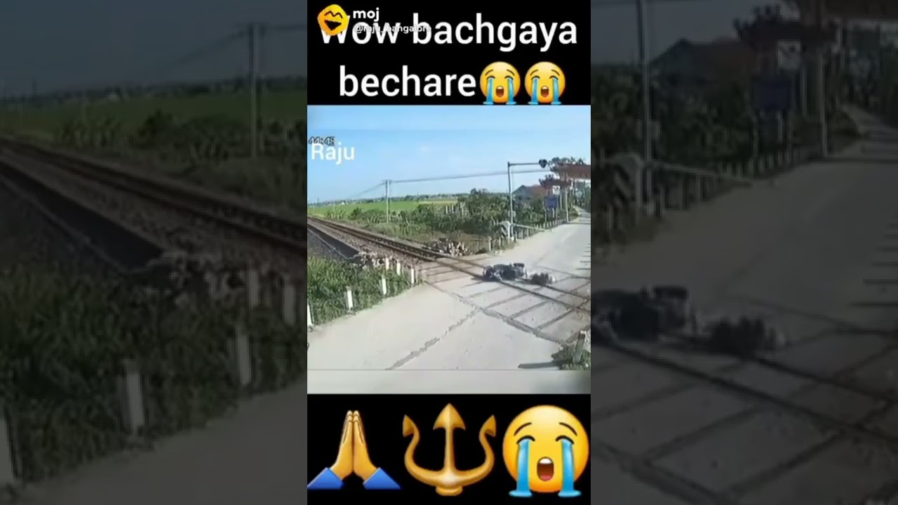 Bike Accident on railway track😱/#bike #accidentnews #accident #train #track/Maanavan