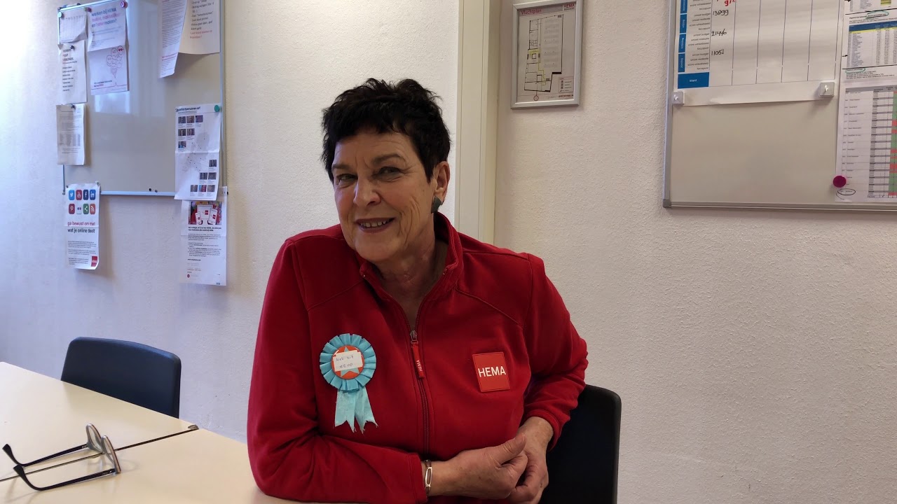De laatste dag van Anneke de Nooijer bij HEMA Middelburg