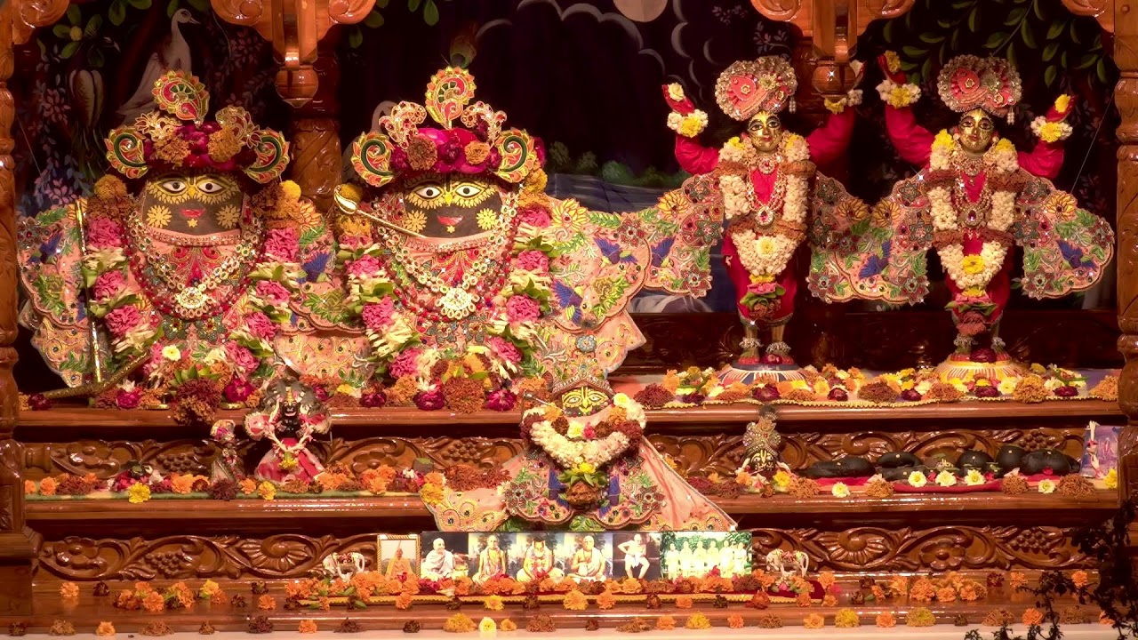 LIVE ISKCON Govardhan || Gaura Ārati 
 15-03-2026