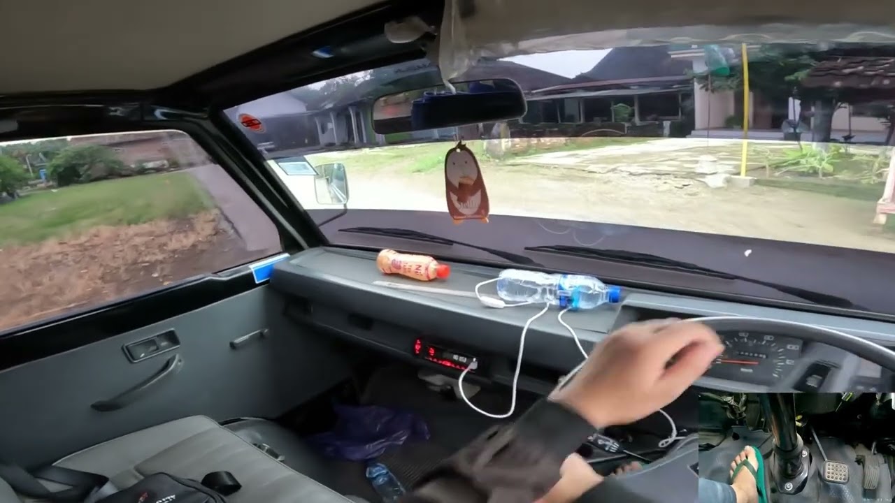 Tutorial Mengemdarai Mobil L300 yang Sudah Powersteering