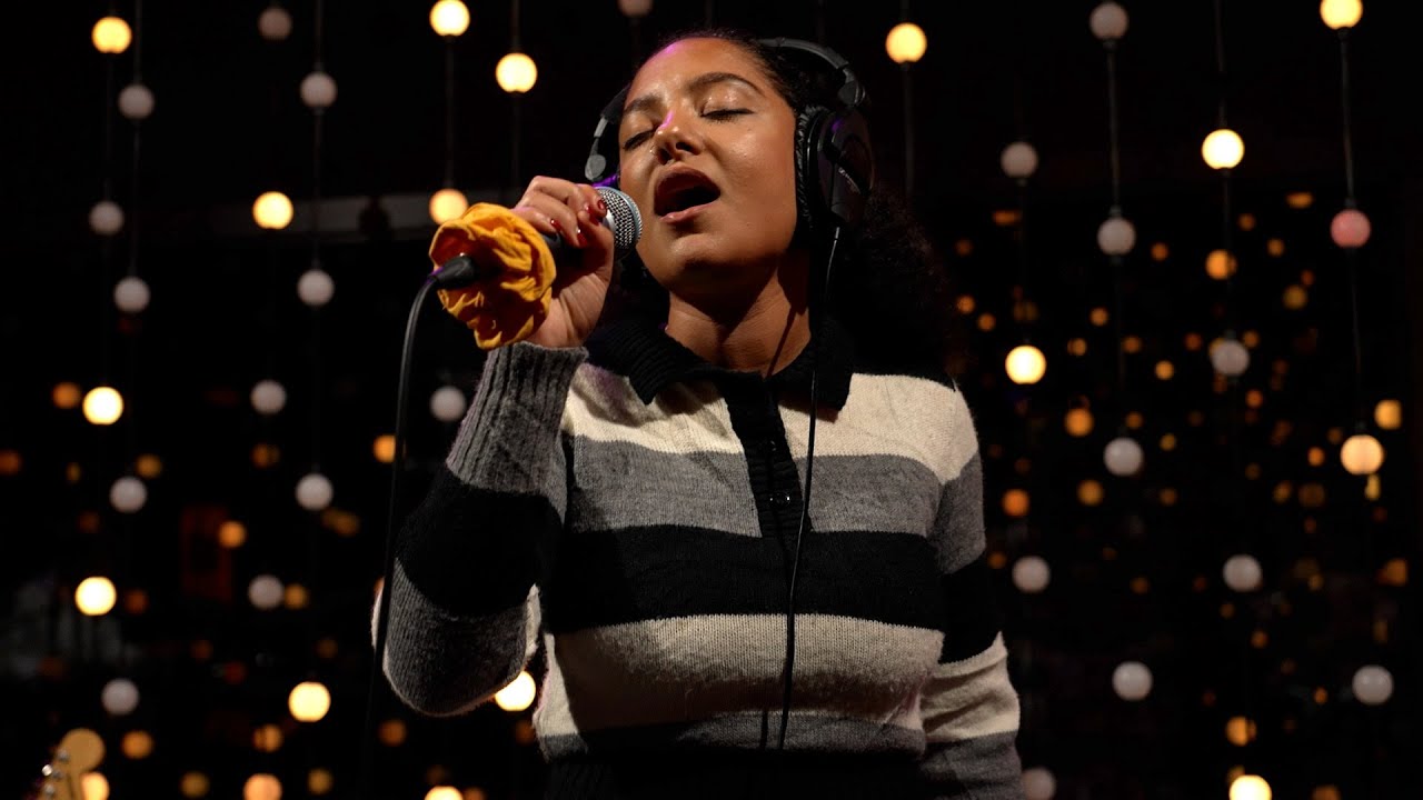 English Teacher - Albert Road (Live on KEXP)