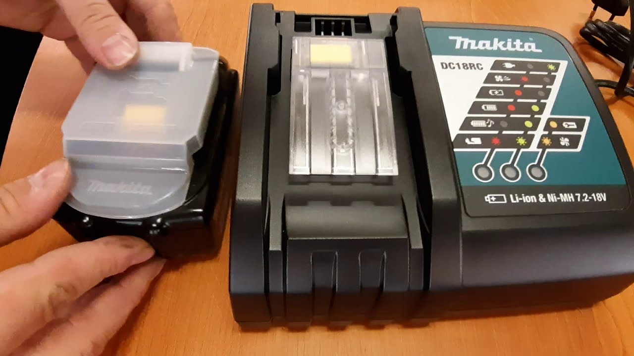 Makita Charger DC18RE , Makita Accumulator BL1840