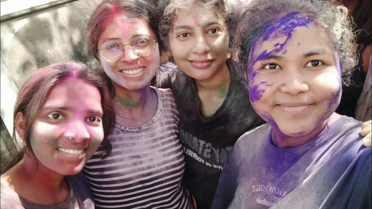 || HOLI iN JNU🤩|| 