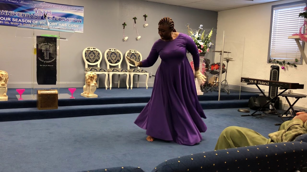 Spirit by Tasha Cobbs ft. Kierra Sheard praise dance